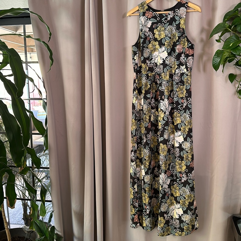 Beautiful Loft dress